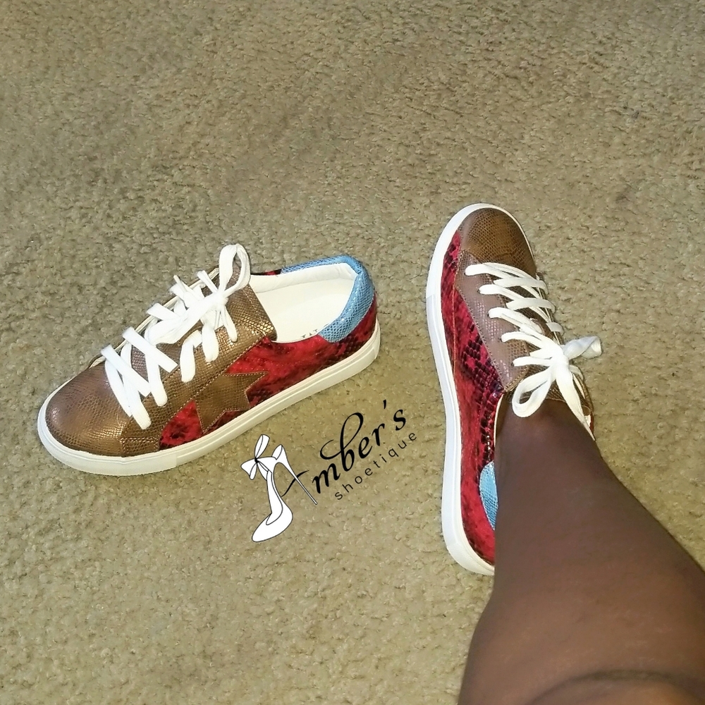 Sneakers